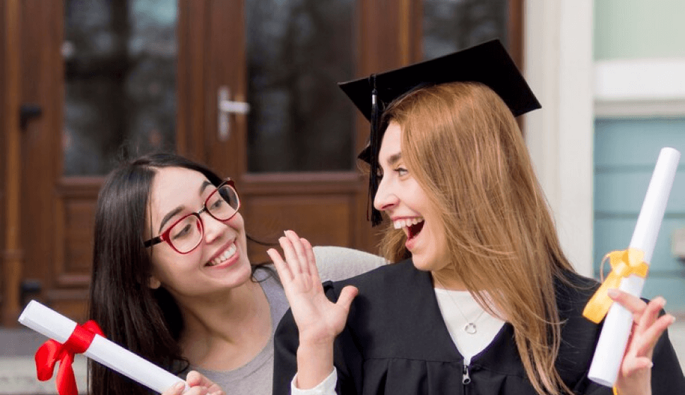 Alumni Champion Scholarships for Students